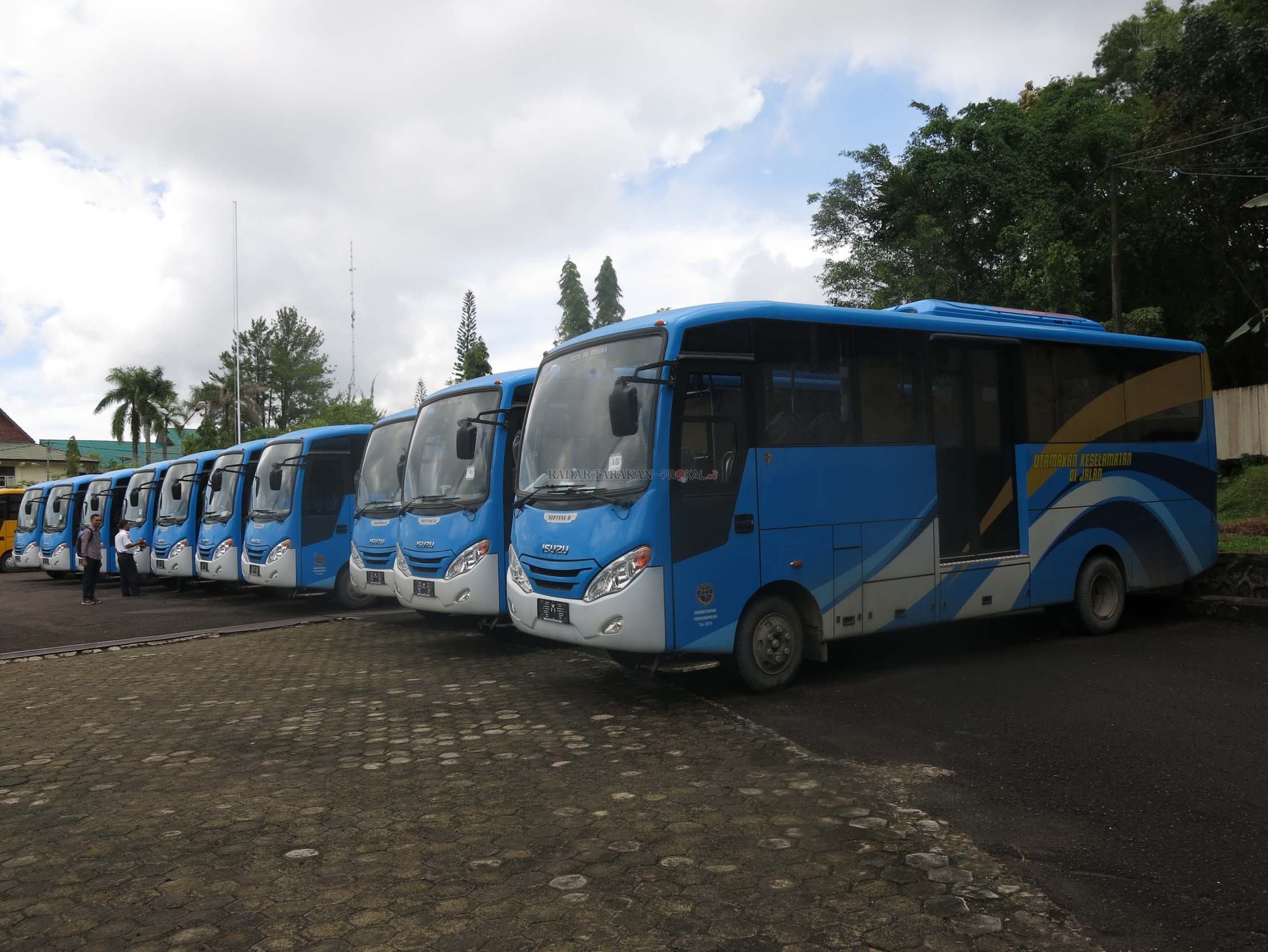 sopir-sakit-bus-sekolah-terlambat-menjemput