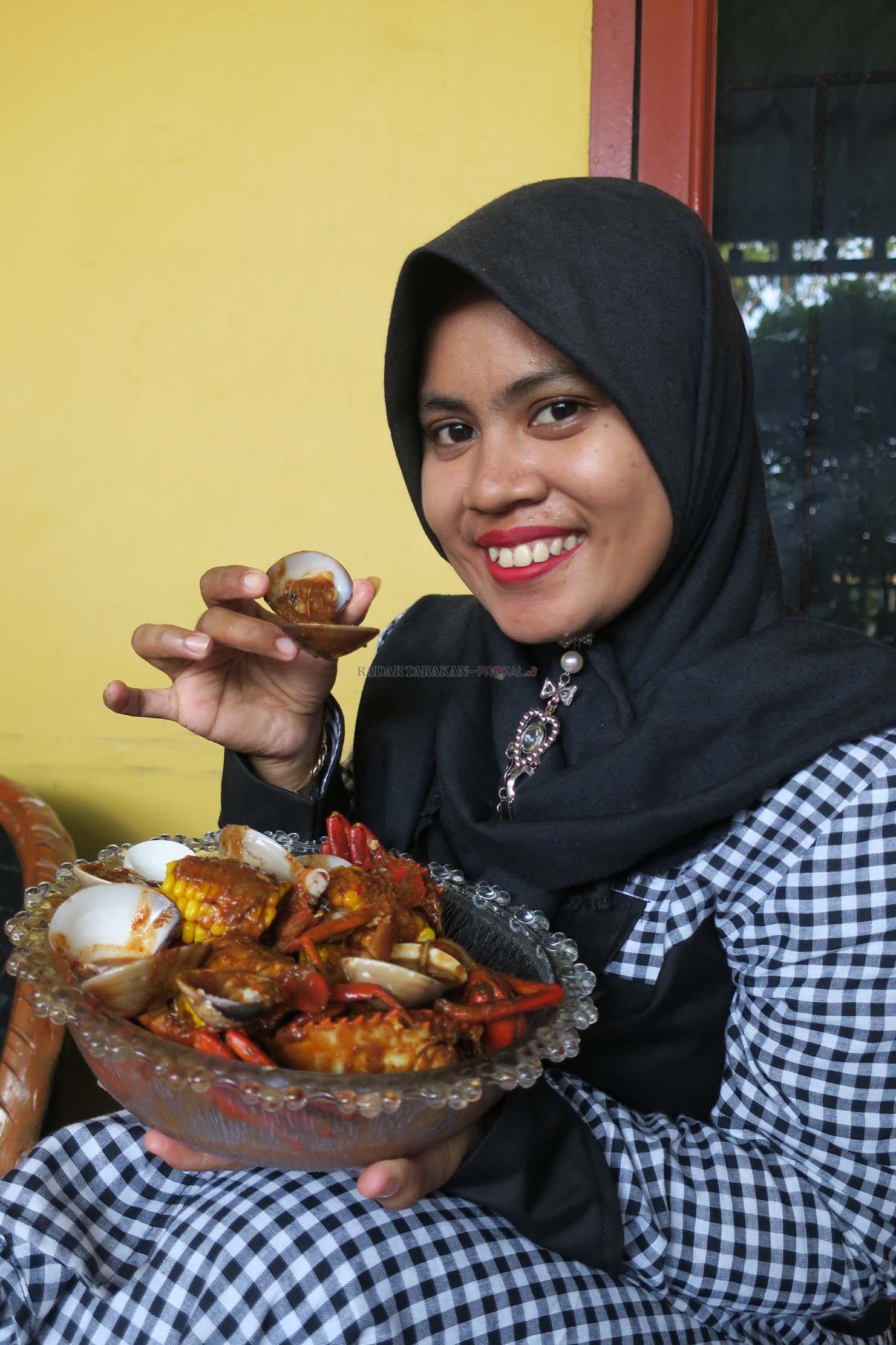 racikan-seafood-bumbu-rica-rica-menggigit