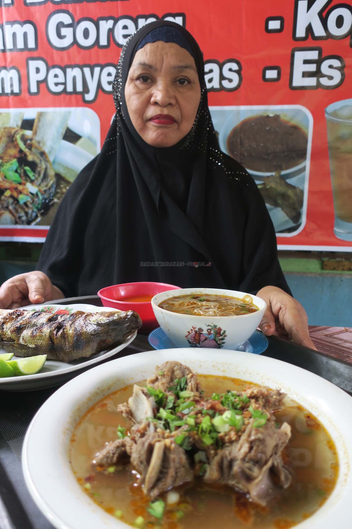 kentalnya-kuah-khas-pangkep-bumbu-nusantara