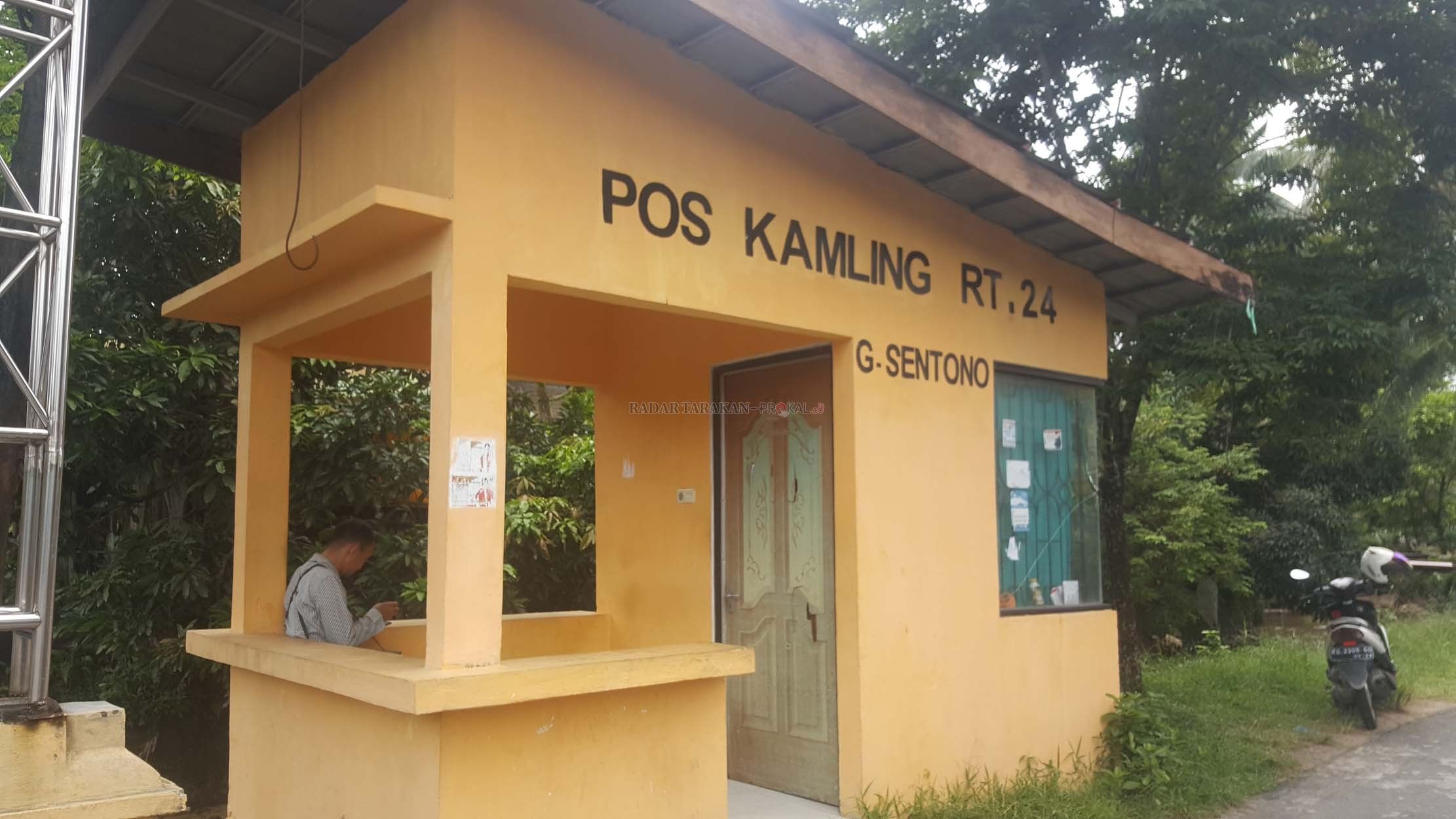 tidak-ada-petugas-pos-kamling-terbengkalai