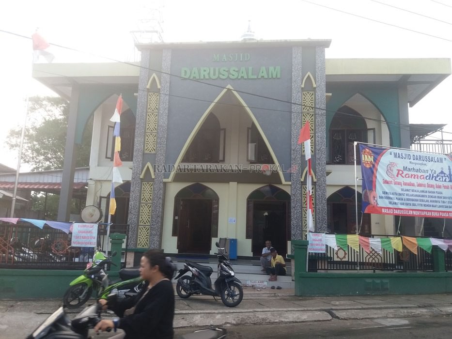 masjid-darussalam-tertua-di-karang-anyar