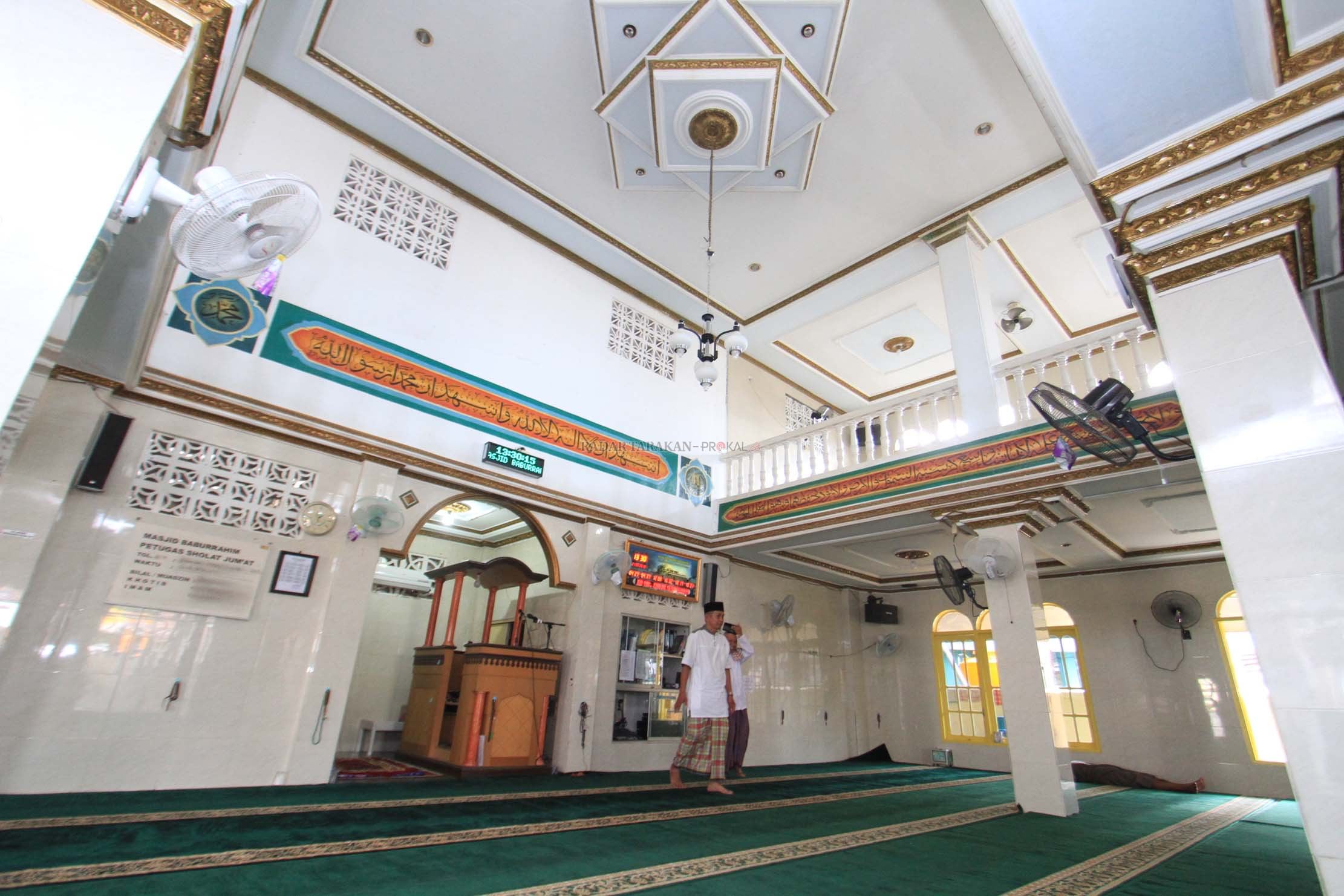 masjid-baburrahim-dibangun-1957