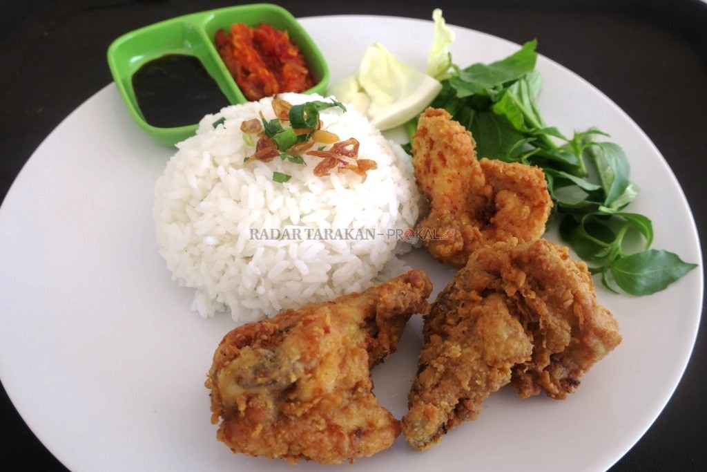 ayam-lalapan-sambal-terasi