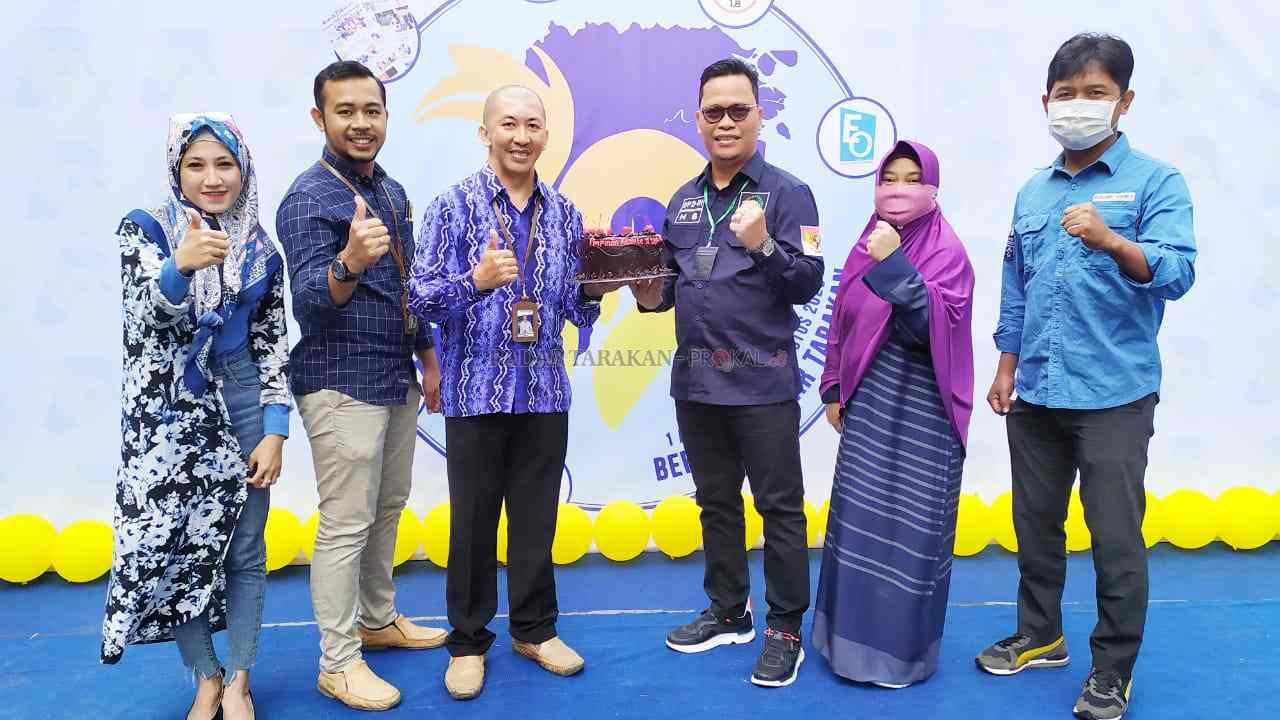 hut-ke-19-radar-tarakan-hasan-basri-nostalgia-service-komputer