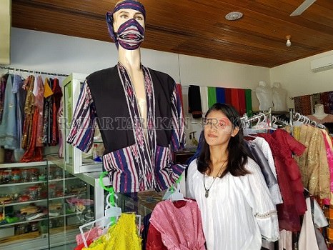 winda-novitasari-perancang-busana-tunarungu