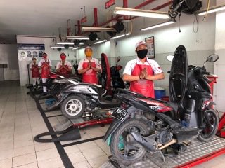 service-motor-di-bengkel-resmi-honda