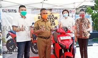pt-mbm-launching-perdana-motor-listrik-gesits-di-tarakan