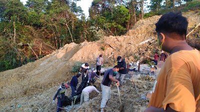 lahan-makam-covid-19-yang-longsor-adalah-timbunan