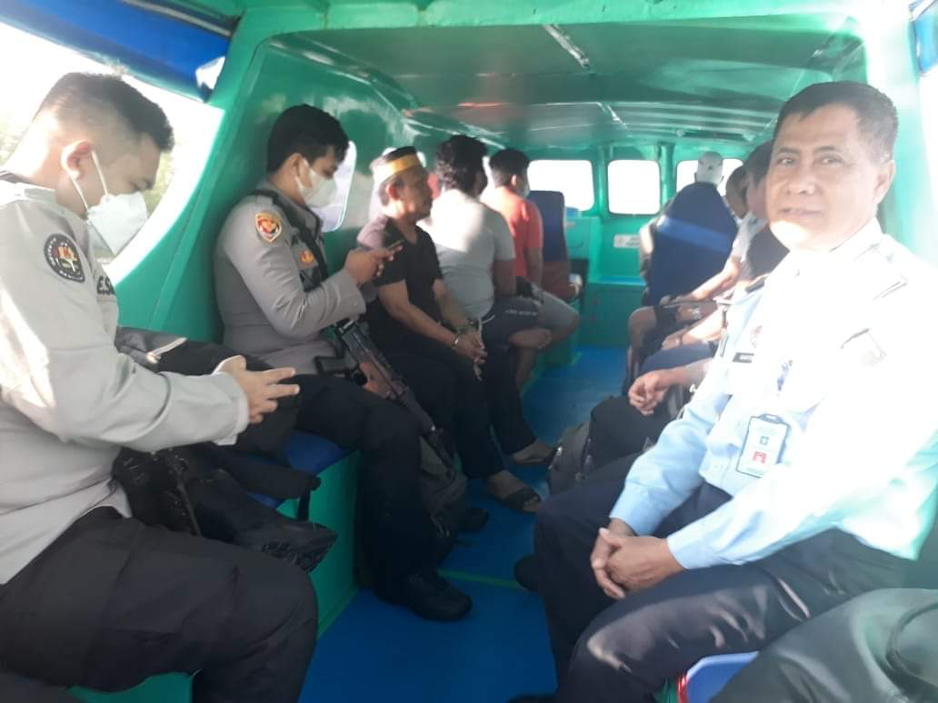 DIPINDAHKAN: Lapas Kelas II A Tarakan pindahkan narapidana narkotika ke Lapas Bontang, Kalimantan Timur.