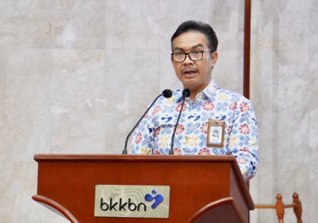 BAHAS STUNTING: Kepala BKKBN, Hasto Wardoyo dalam rakernas di Jakarta, Selasa (22/2). FOTO: DOK DR. ARI JUNAEDI