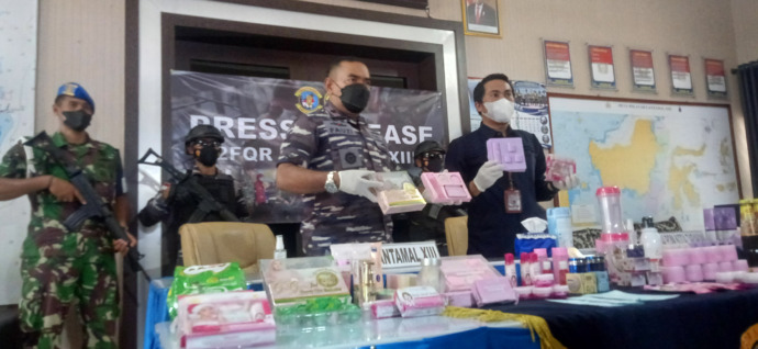 ILEGAL: Ribuan berbagai jenis kosmetik ilegal asal Filipina dan Malaysia digagalkam beredar oleh Lantamal XIII Tarakan.