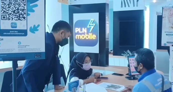 TINGKATKAN PELAYANAN: PT PLN kini hadir di mal pelayanan publik Kota Balikpapan.