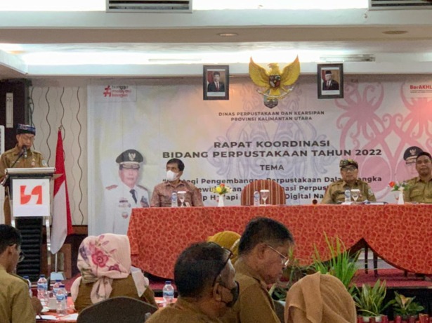 CARI SOLUSI: Rakor Dinas Perpustakaan dan Arsip Kalimantan Utara mengungkap sejumlah persoalan dalam upaya meningkatkan kualitas dan kuantitas bidang perpustakaan di Kaltara, Senin (11/7). FOTO: DKSIP KALTARA