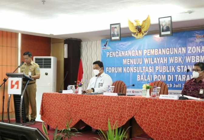 BERI ARAHAN: Asisten Bidang Pemerintahan dan Kesra Provinsi Kaltara, Datu Iqro Ramadan mewakili Gubernur Kaltara saat memberikan sambutan.
