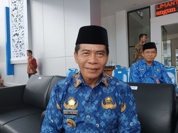 (DOK) Drs. H. Zainal A Paliwang, SH,. M.Hum Gubernur Kaltara