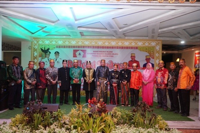 PESERTA REFLEKSI BUDAYA: Rangkaian kegiatan HUT ke-46 KKSS Kaltara berlangsung meriah.
