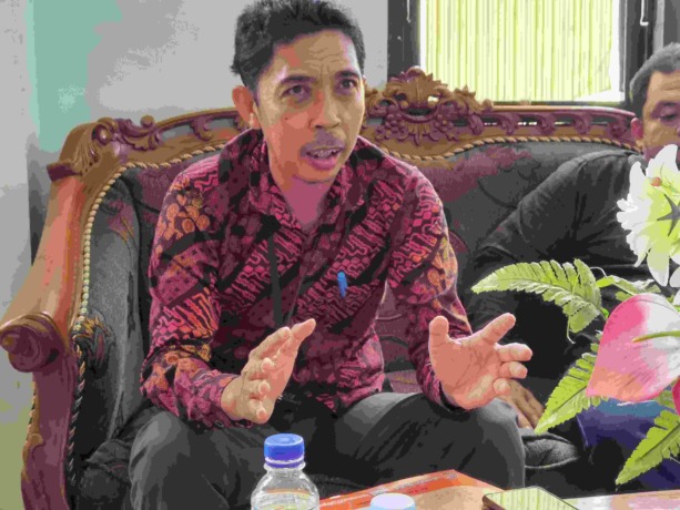 Ketua KPU Nunukan, Rahman