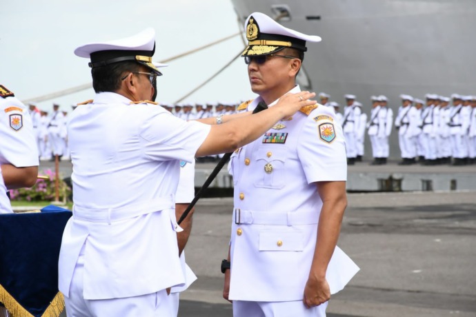 SERTIJAB: Proses sertijab Danlantamal XIII Tarakan yang dipimpin oleh Pangkoarmada II Laksamana Muda TNI Dr.T.S.N.B Hutabara. (ISTIMEWA)