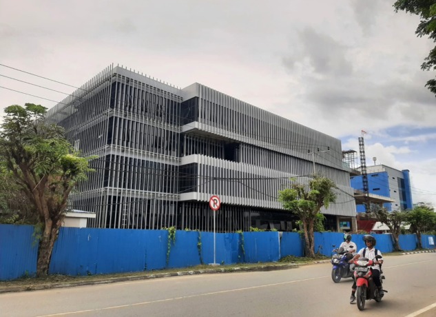 PERKANTORAN: Gedung Kantor Gubernur Kaltara ditarget sudah dapat ditempati akhir tahun ini. IWAN KURNIAWAN/RADAR KALTARA