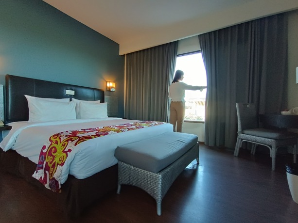 KIRIAN NAMA RUBRIK PERHOTELAN  NUGROHO PANDU/KP  IDEAL: Tingkat hunian kamar hotel di Balikpapan pada Agustus lalu tercatat masih tinggi walau mengalami penurunan. Di level 59,22 persen.