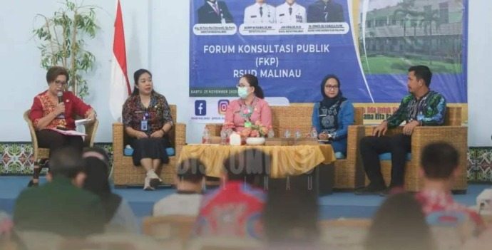 HADI ARIS// RADAR TARAKAN Moderator dan para pemateri FKP RSUD Malinau.
