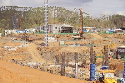 DOK/KP  JADI POLEMIK : Kegiatan pembangunan di IKN, terkait isu penolakan pembangunan IKN ditengarai hanya isu elektoral demi meraup suara mayoritas di luar Kaltim.