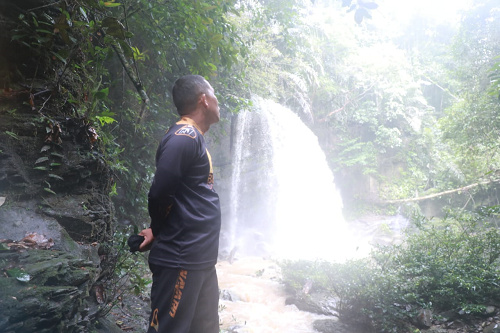 ISTIMEWA  WISATA ALAM: Air terjun di Sungai Sebakut, Desa Antutan, Tanjung Palas.