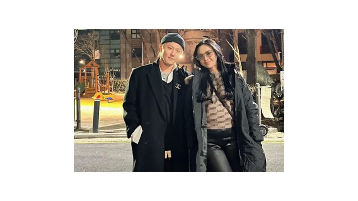 Lyodra Ginting, juara satu Indonesian Idol Season ke 10 ini jalan berdua bersama member Icon.
