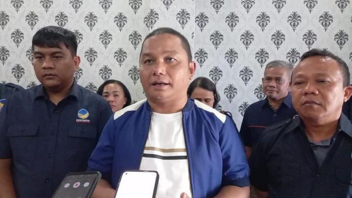 Ketua DPD NasDem Labuhanbatu, Bakhtiar Sibarani.