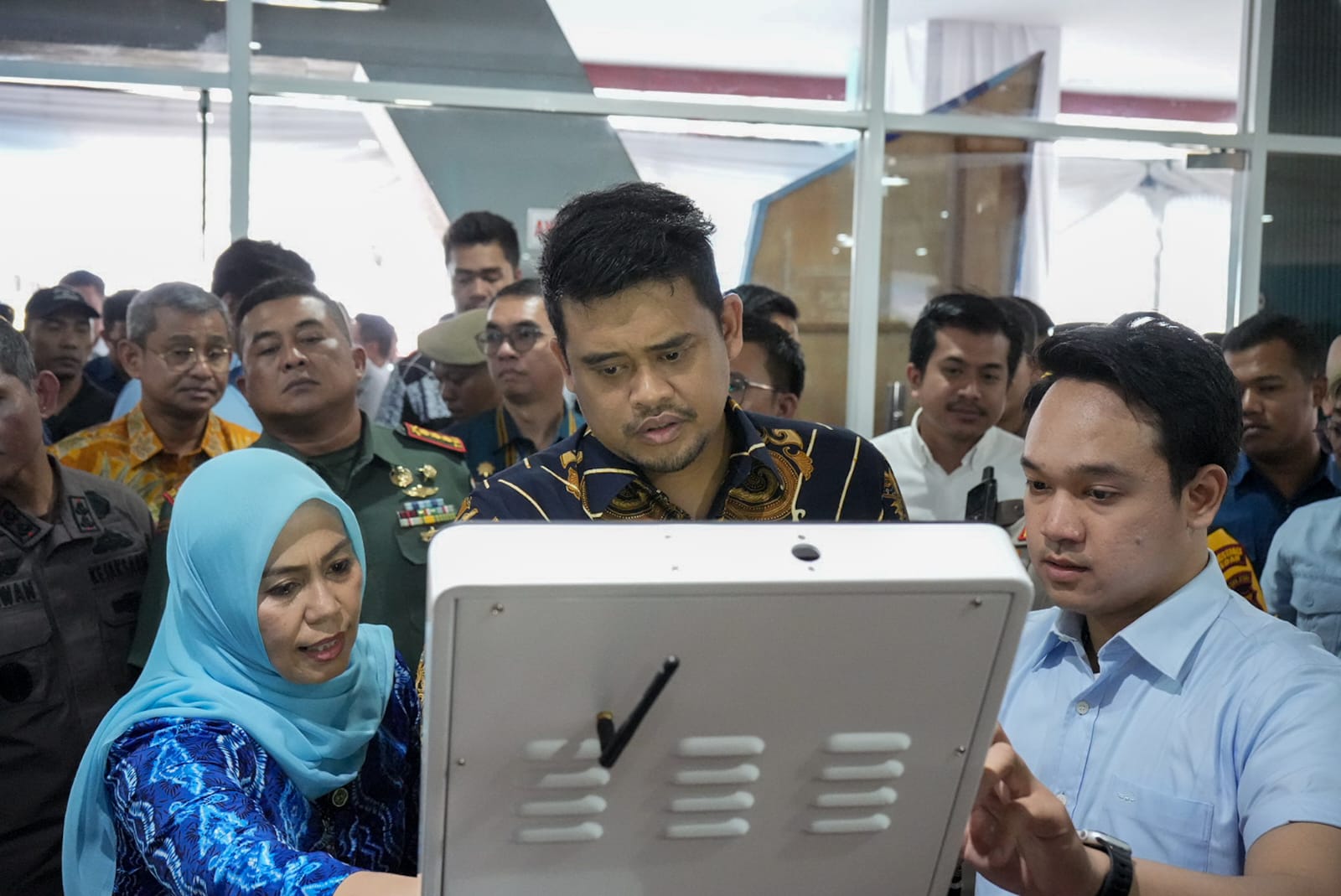 Wali Kota Bobby Nasution meluncurkan Mal Pelayanan Publik (MPP) Medan yang berlokasi di eks Plaza Ramayana Peringgan, Jalan Iskandar Muda, Kamis (25/1/2024).