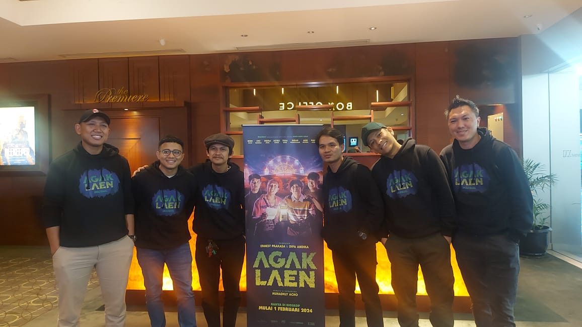 Pemain film Agak Laen saat special screening roadshow di Medan, Minggu (28/1/2028).