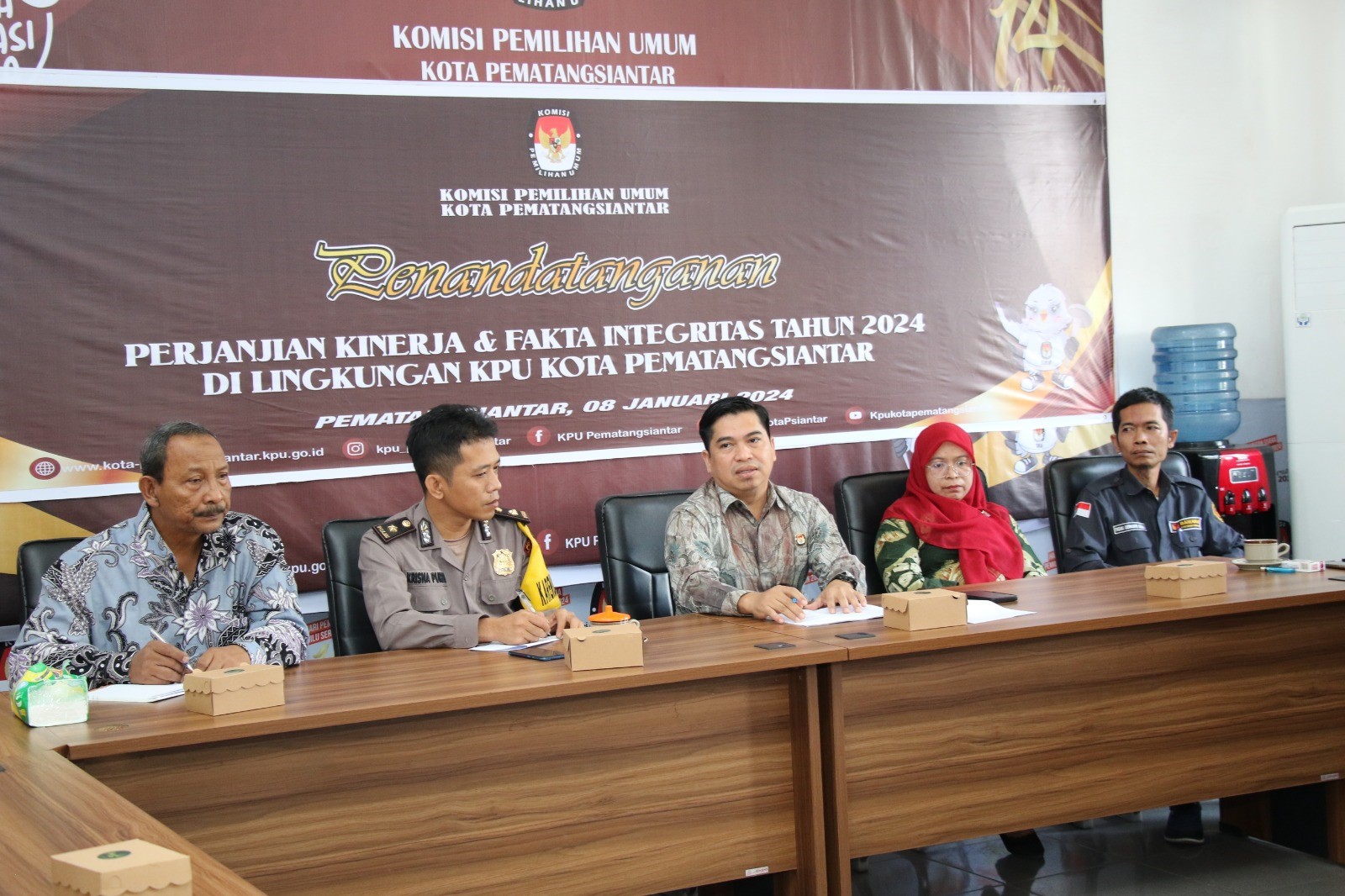 Rakor Persiapan Distribusi Logistik Pemilu Tahun 2024.
