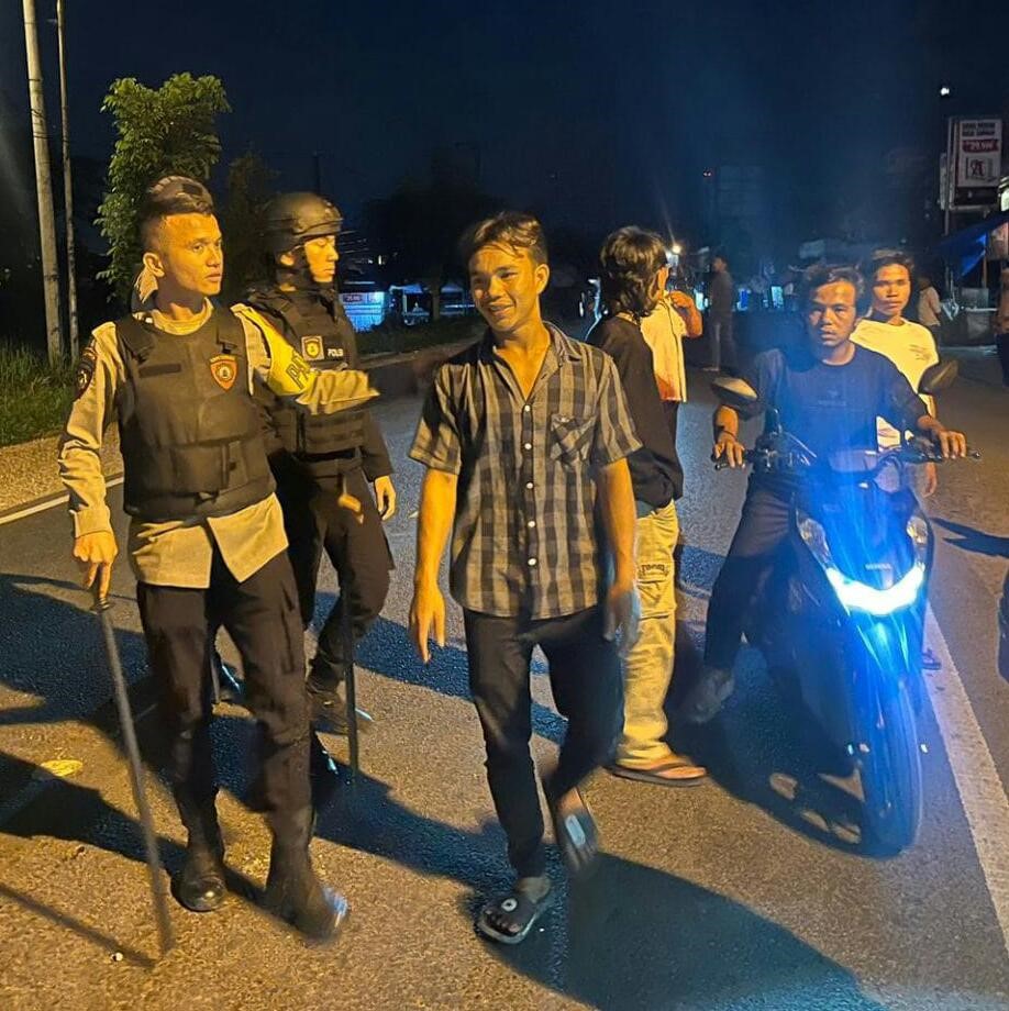 Sat Samapta Polres Psp berhasil gagalkan aksi tawuran antar remaja di Jalan HT.Rizal Nurdin, Kelurahan Pijorkoling.