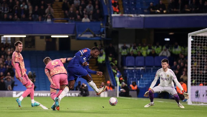 Bermain di Stamford Bridge, London, Kamis (29/2/2024) dini hari WIB, Chelsea vs Leeds berjalan ketat.