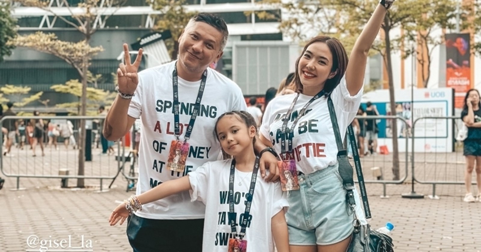 Gading Marten dan Gisella Anastasia bersama Gempi.