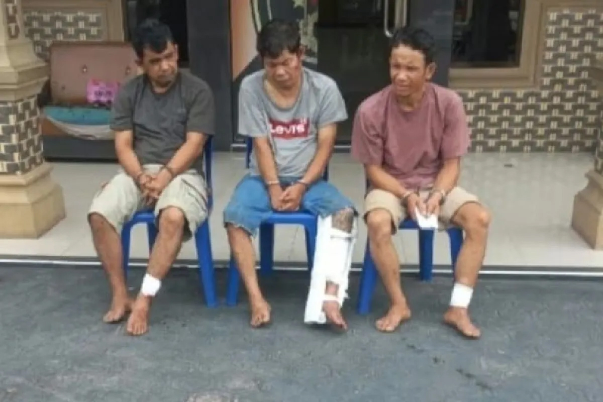 Para tersangka perampok.