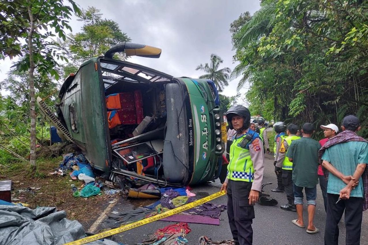 Lokasi kecelakaan Bus ALS jurusan Medan-Jakarta di jalan lintas Bukittinggi-Medan.