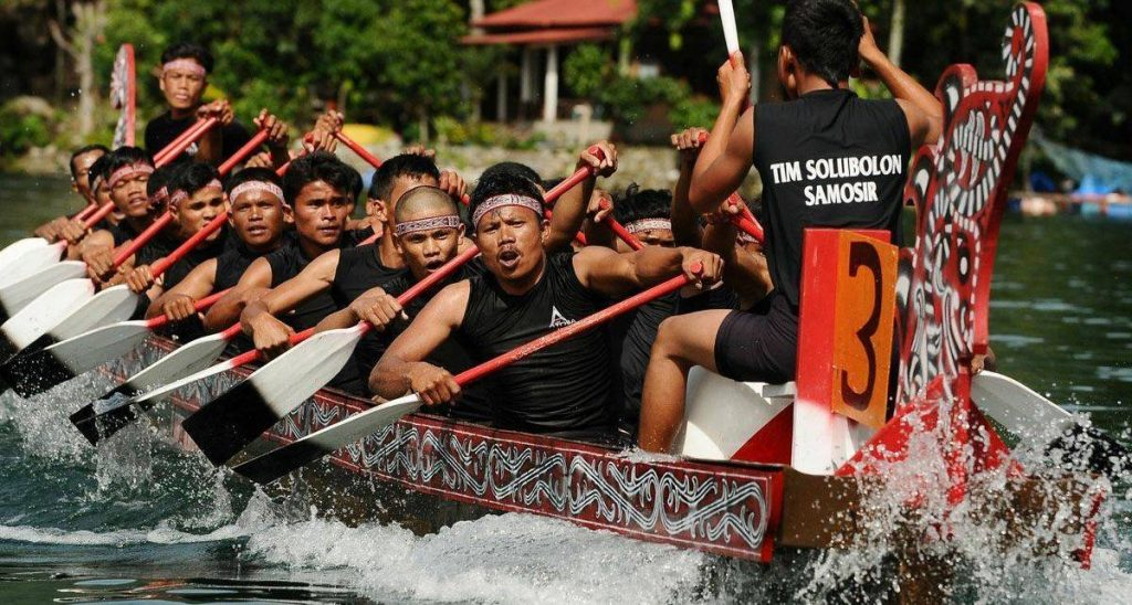 Festival Solu Bolon akan diselenggarakan pada tanggal 7&ndash;8 Juni 2024 di Waterfront City Pangururan.