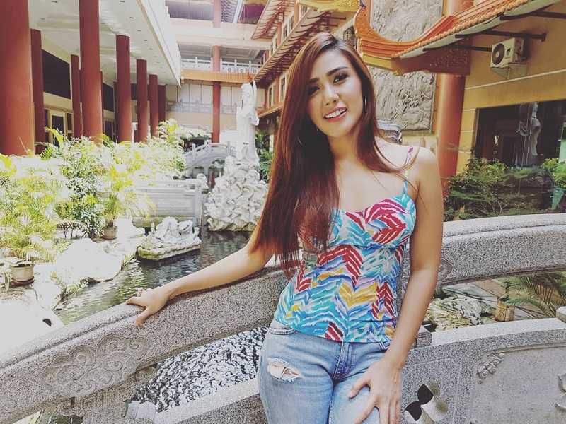 Rey Utami