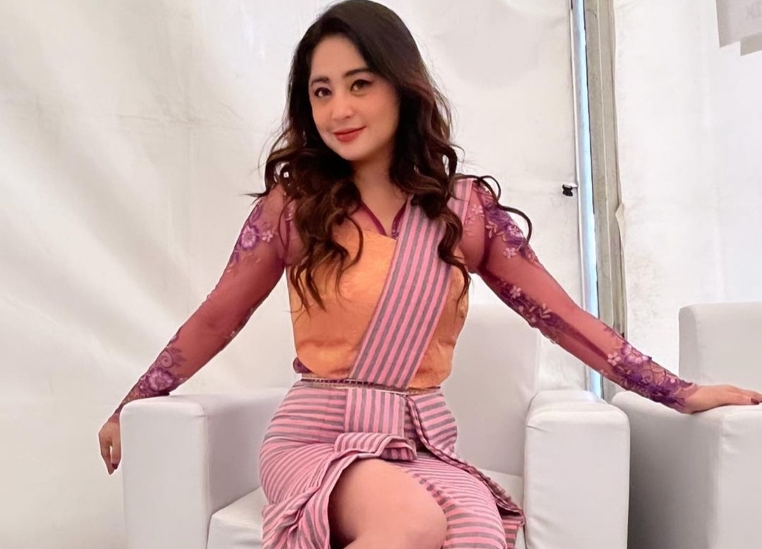 Dewi Perssik