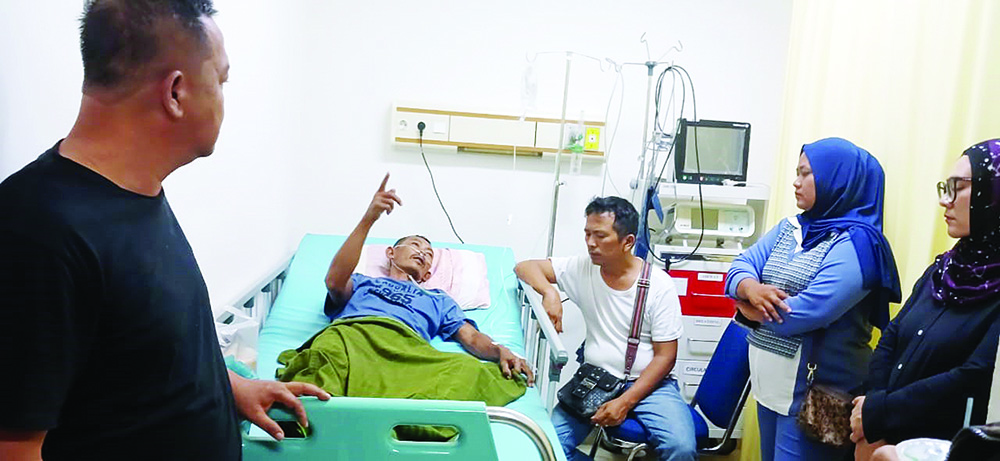Salah satu korban selamat setelah hanyut di Sungai Bah Bolon.&nbsp;