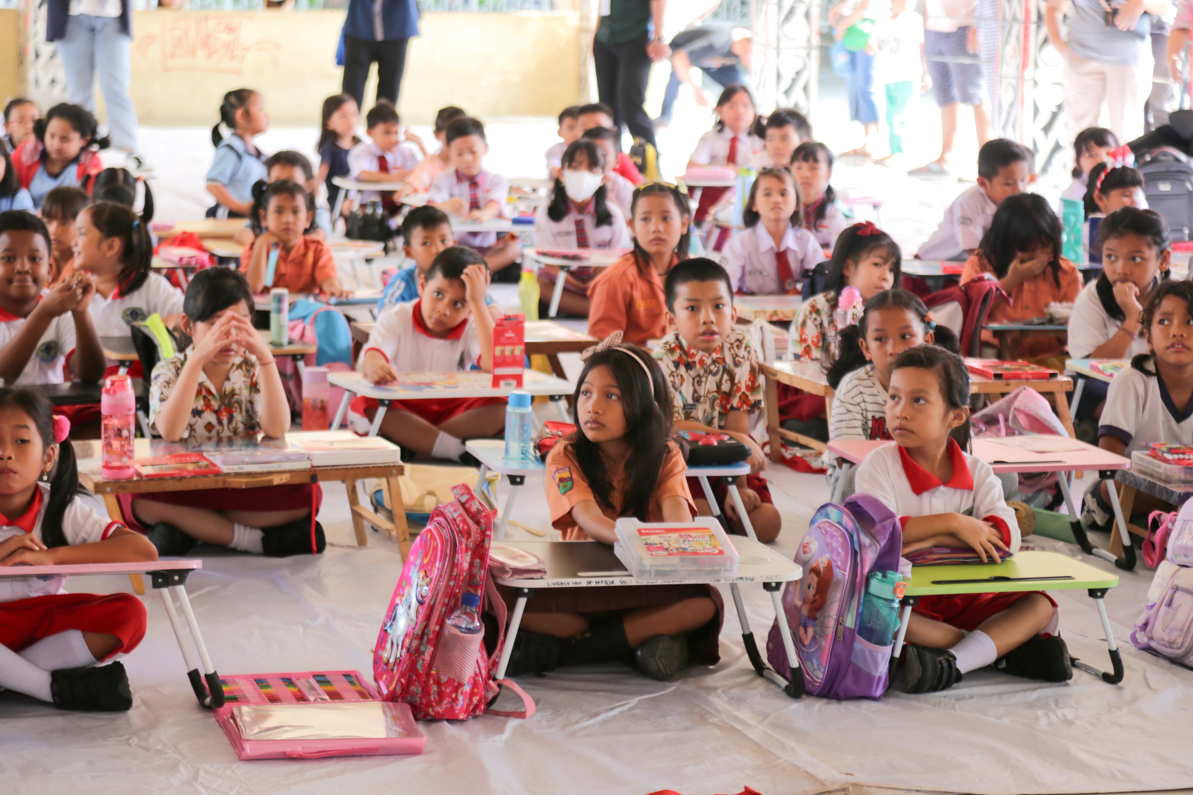 Murid TK dan SD mengikuti Lomba Mewarnai dalam Rangka Menyemarakkan HUT ke-79 Kemerdekaan RI.