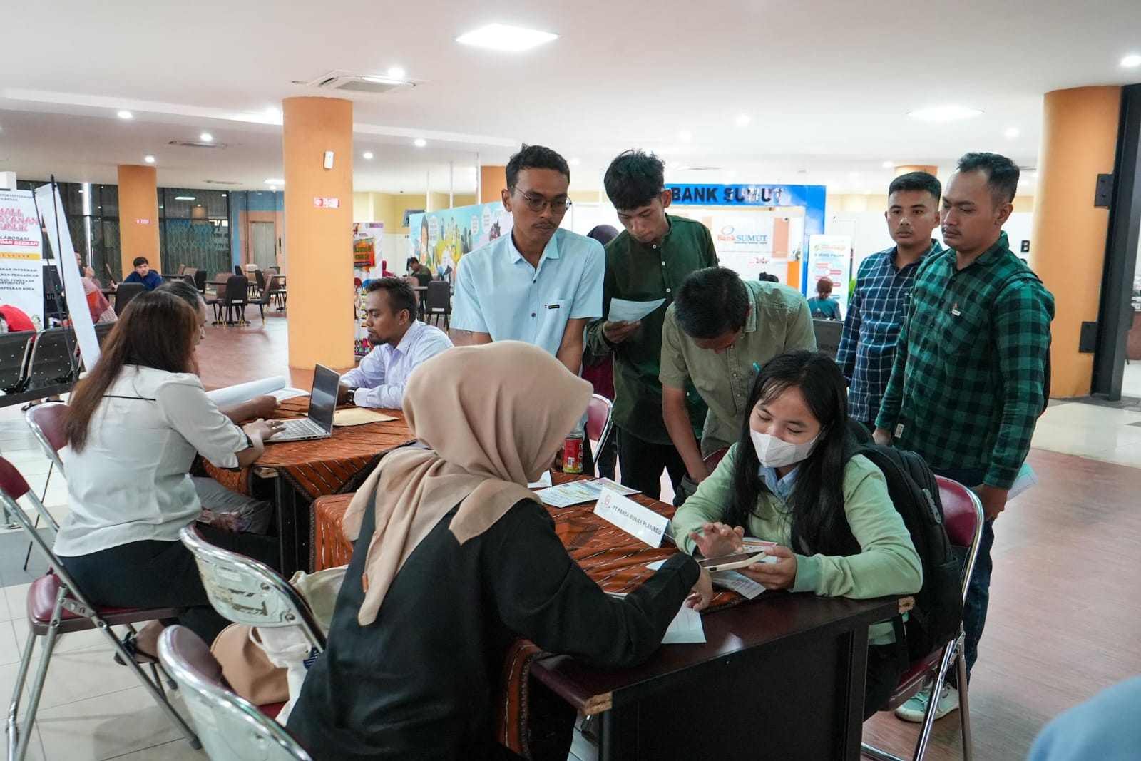 Pemko Medan melalui Dinas Ketenagakerjaan menggelar Job Fair Mini di Mal Pelayanan Publik (MPP), Rabu (4/9/2024).
