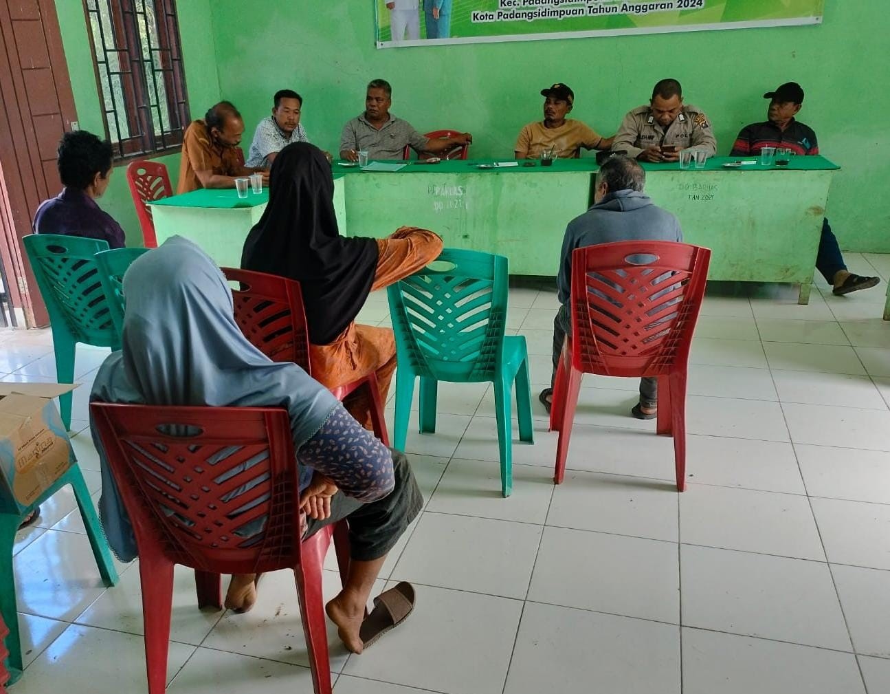 Kapolsek Batunadua terapkan restorative Juctice sukses damaikan kasus pencurian besi pintu air pengairan.