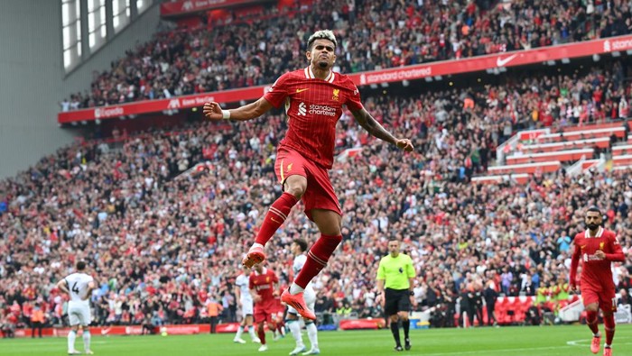 Liverpool ve Bournemouth tersaji di Anfield, Sabtu (21/9/2024) malam WIB. Tim tuan rumah unggul 3-0 di babak pertama.