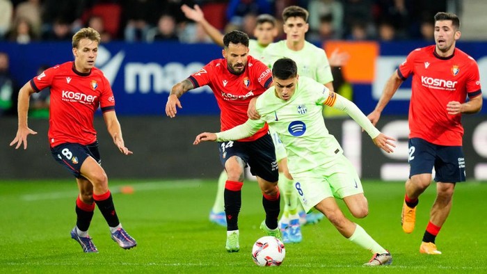 Osasuna vs Barcelona berlangsung di El Sadar Stadium, Minggu (29/9/2024) dini hari WIB.