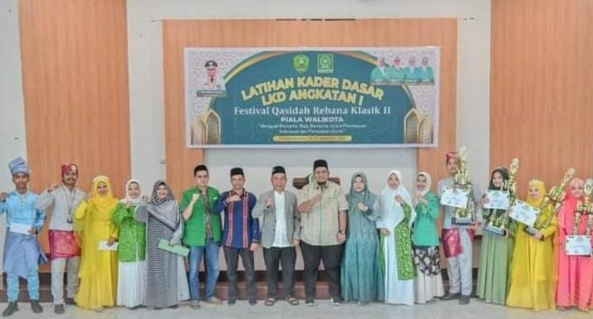 Pj Sekdako Mohd.Ary Junaidi Lubis resmi menutup LKD angkatan I dan Lomba FQR Klasik Piala Walikota Psp Tahun 2024.