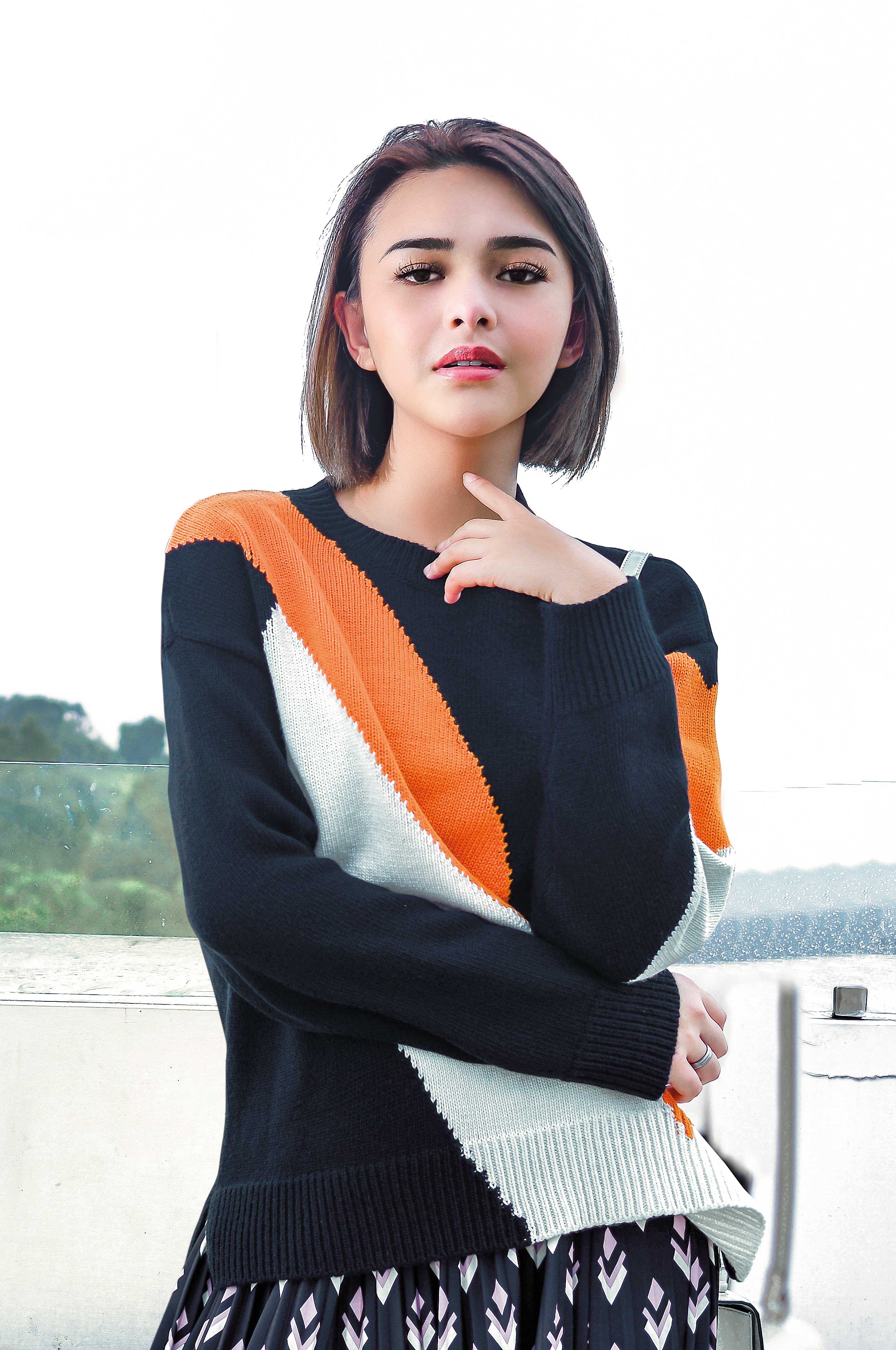 Amanda Manopo.