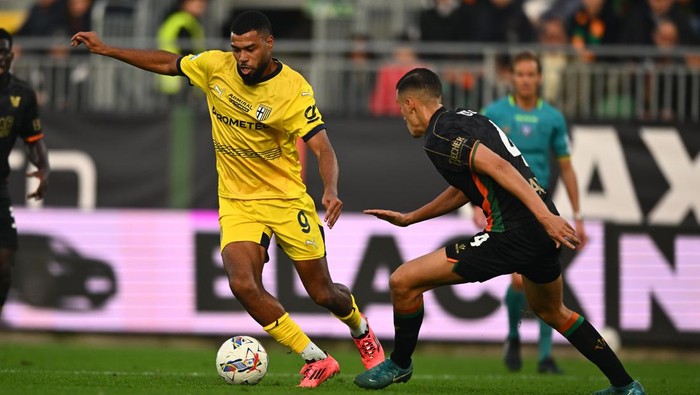 Giornata ke-12 Liga Italia mempertemukan Venezia vs Parma. Duel berlangsung di Pier Luigi Penzo Stadium, Sabtu (9/11/2024) malam WIB.