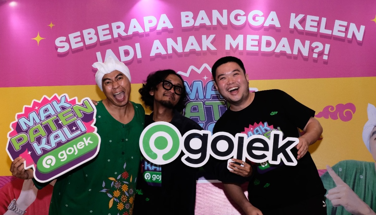 Gojek menunjuk Arif Muhammad alias Mak Beti dan Koko Kuliner yang merupakan putra daerah untuk menjadi Brand Ambassador Mak Paten Kali.